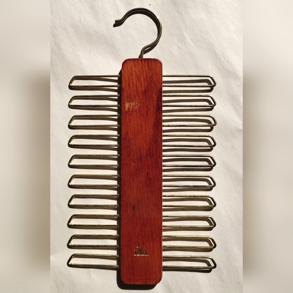 Vintage TIE RACK Wood and Brass Tie, Belt or Scarf Organizer - Picture 1 of 4